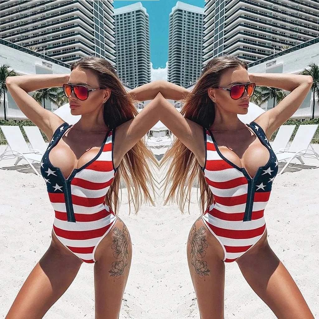 Americana Beach Bombshell Badeanzug mit Reißverschluss