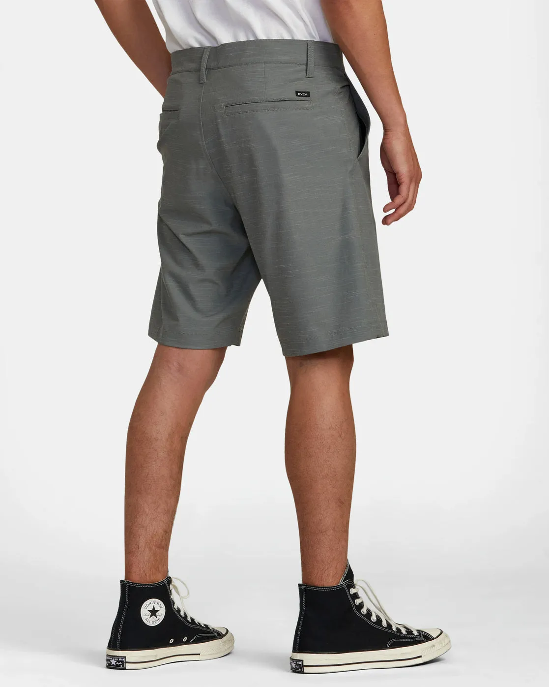 Balance Hybrid 20" Shorts - Olive