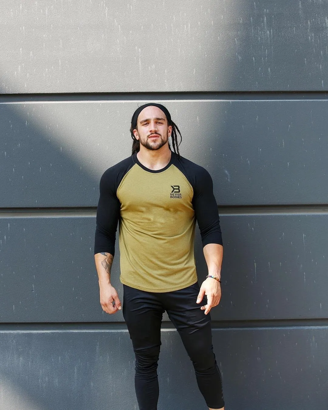 Better Bodies Mens Baseball Tee - Military Green