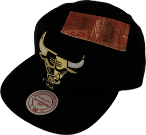 Chicago Bulls NBA Basketball Mitchell & Ness Split Crown Hardwood Classic Snapback Cap - Black & Gold