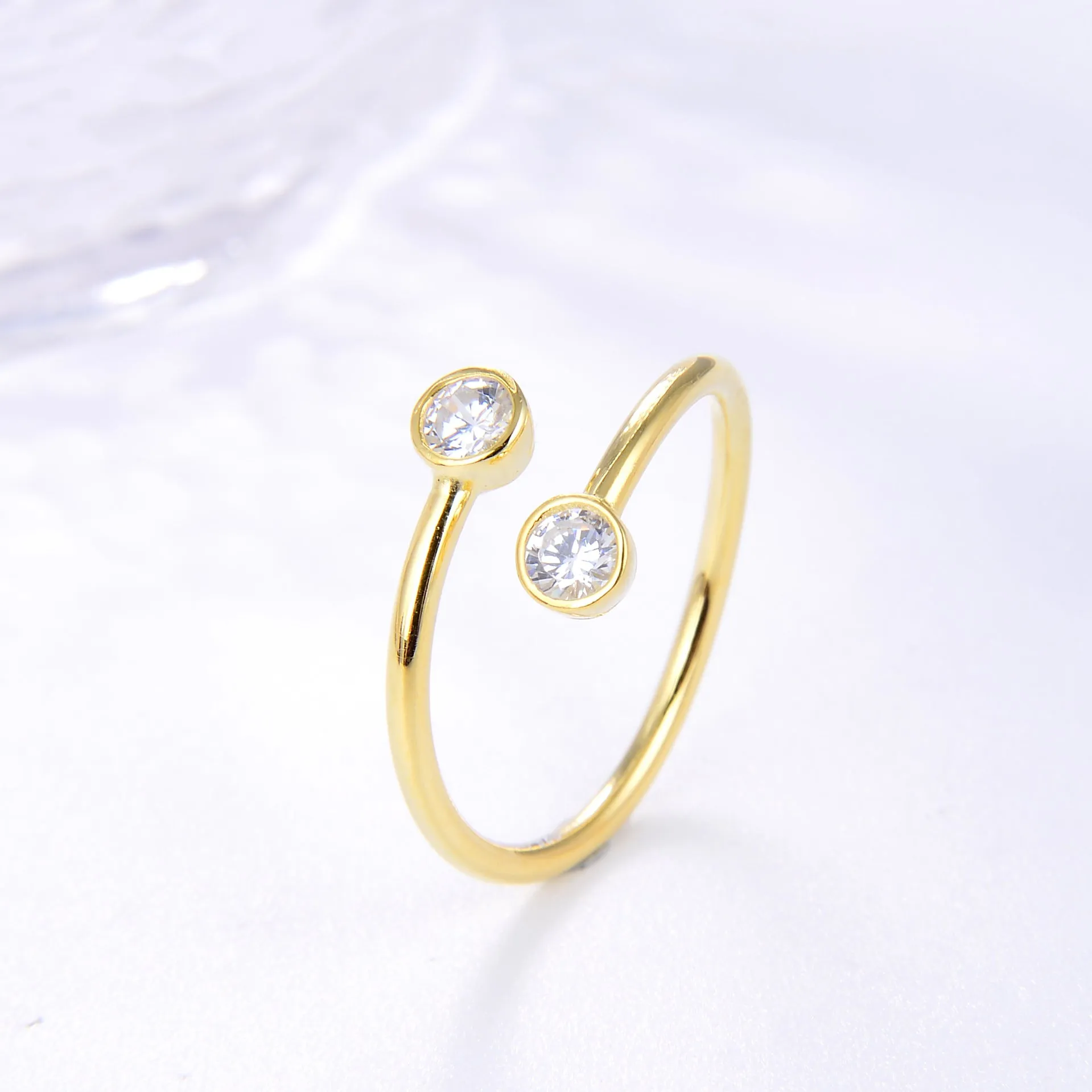 Dual CZ Classic Ring Gold Vermeil