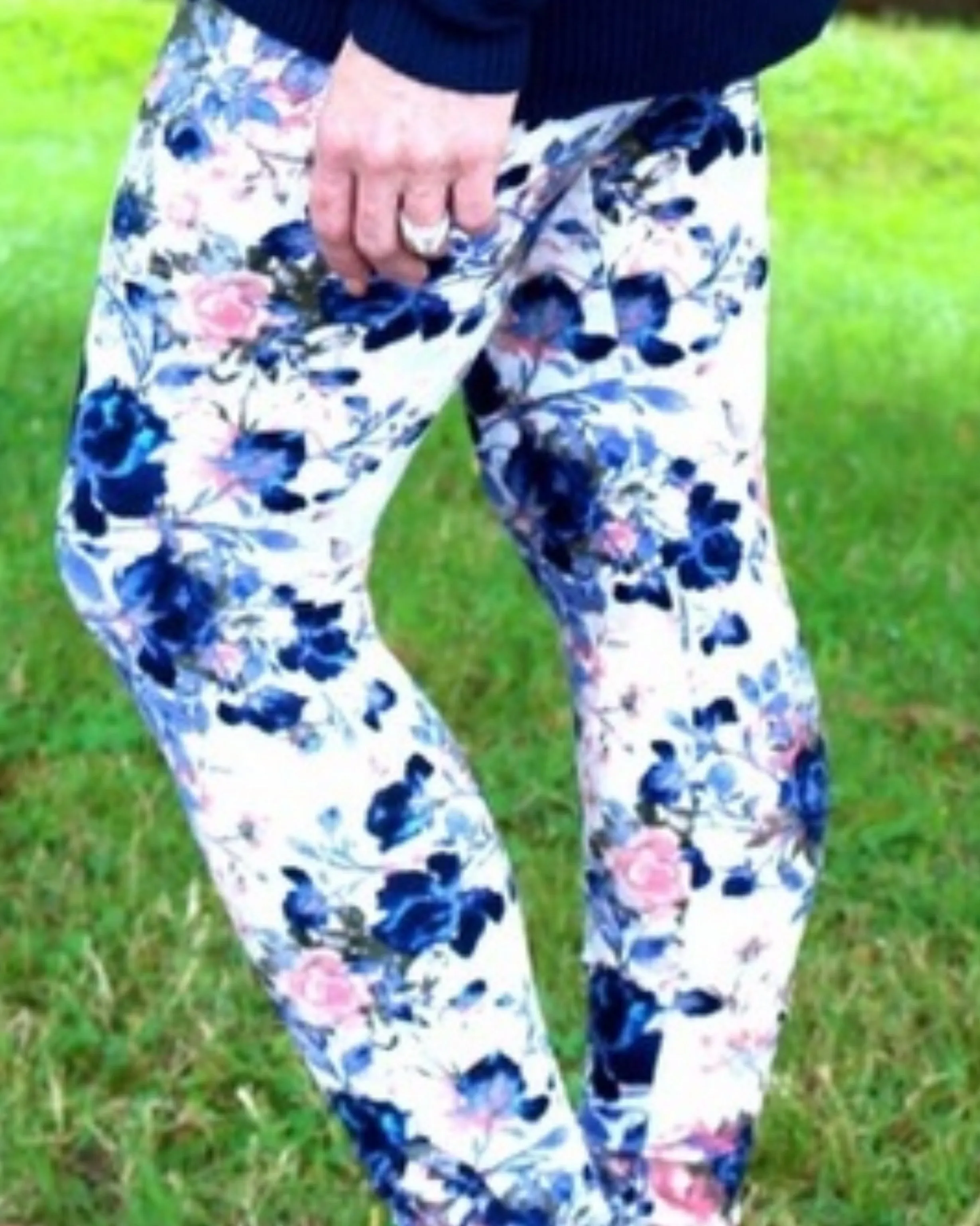 Floral Garden Leggings Micro Fiber