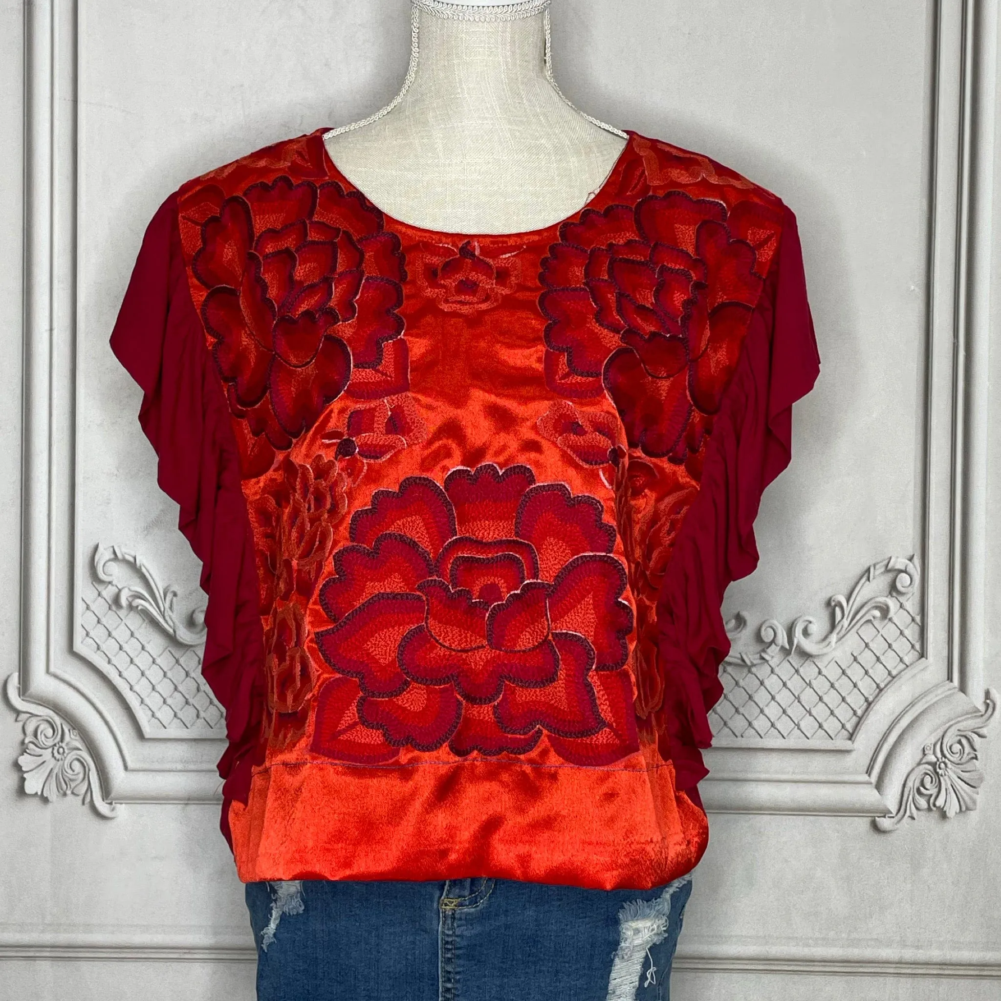 Frida Blouse - Butterfly Sleeve