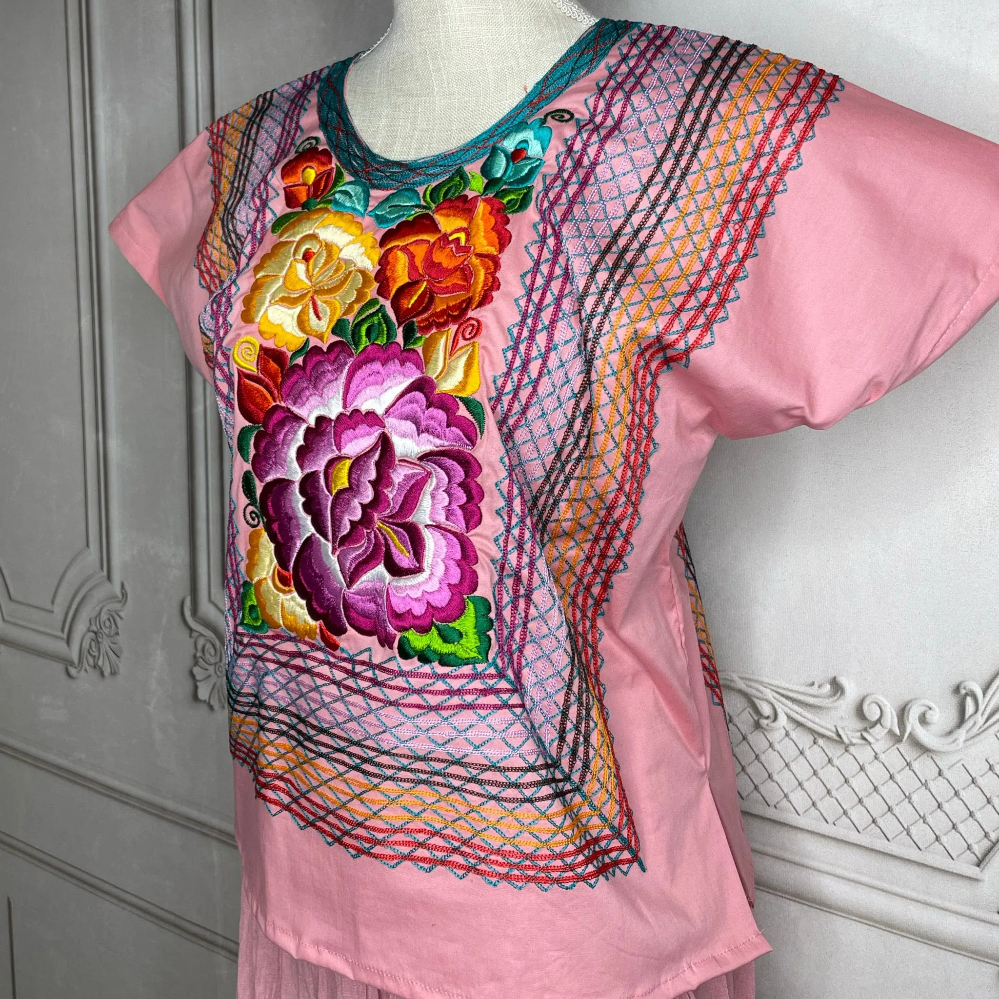 Frida Kahlo Huipil Blouse Stretch Flower