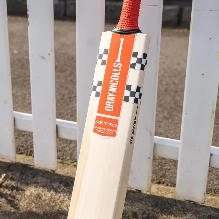 GN Astro Players Edition Adult Cricket Bat