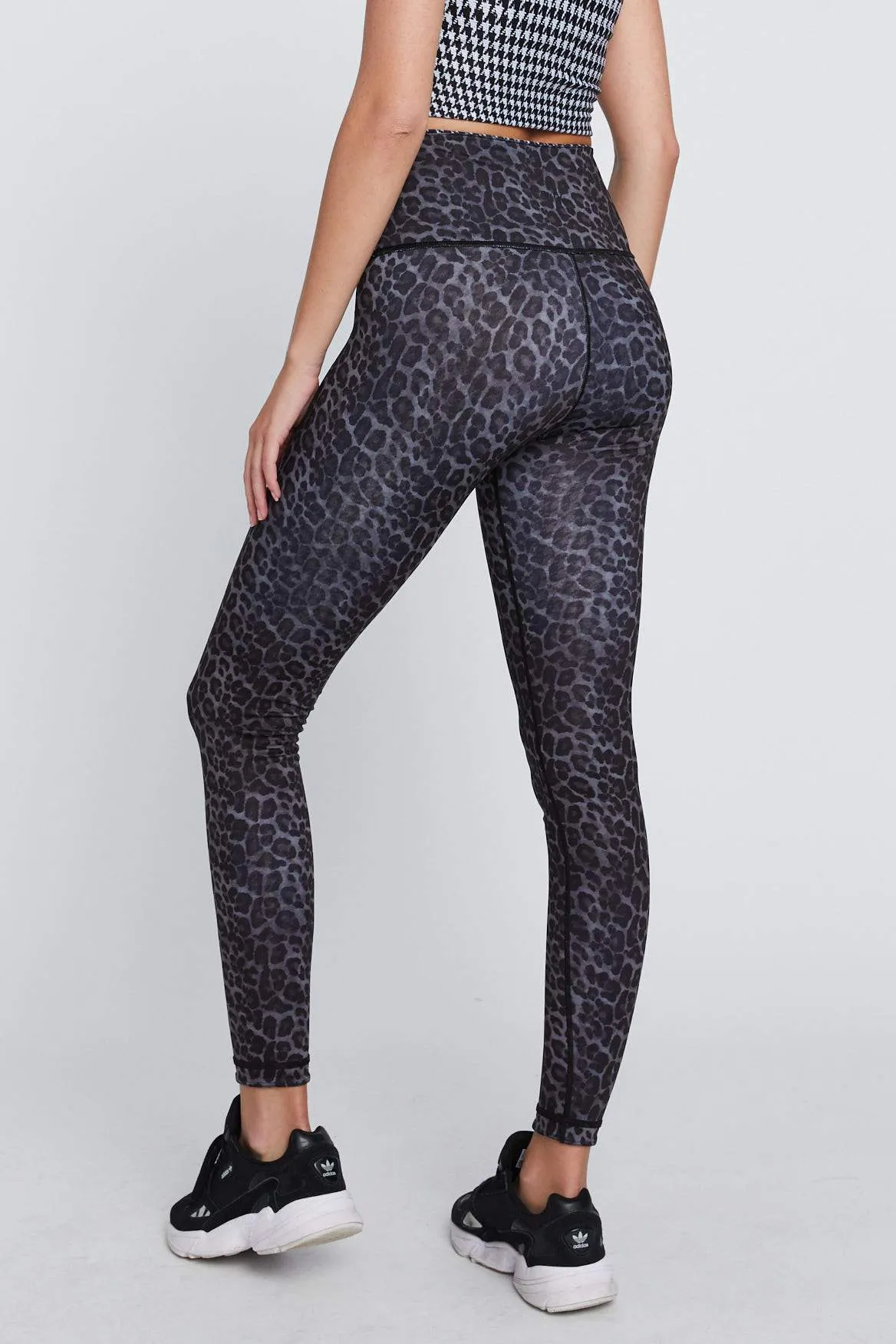 High Waist Reversible Leggings Black And White Houndstooth - Black Cheetah