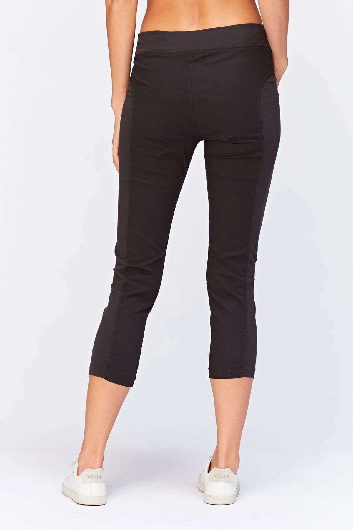 Jetter Crop Legging