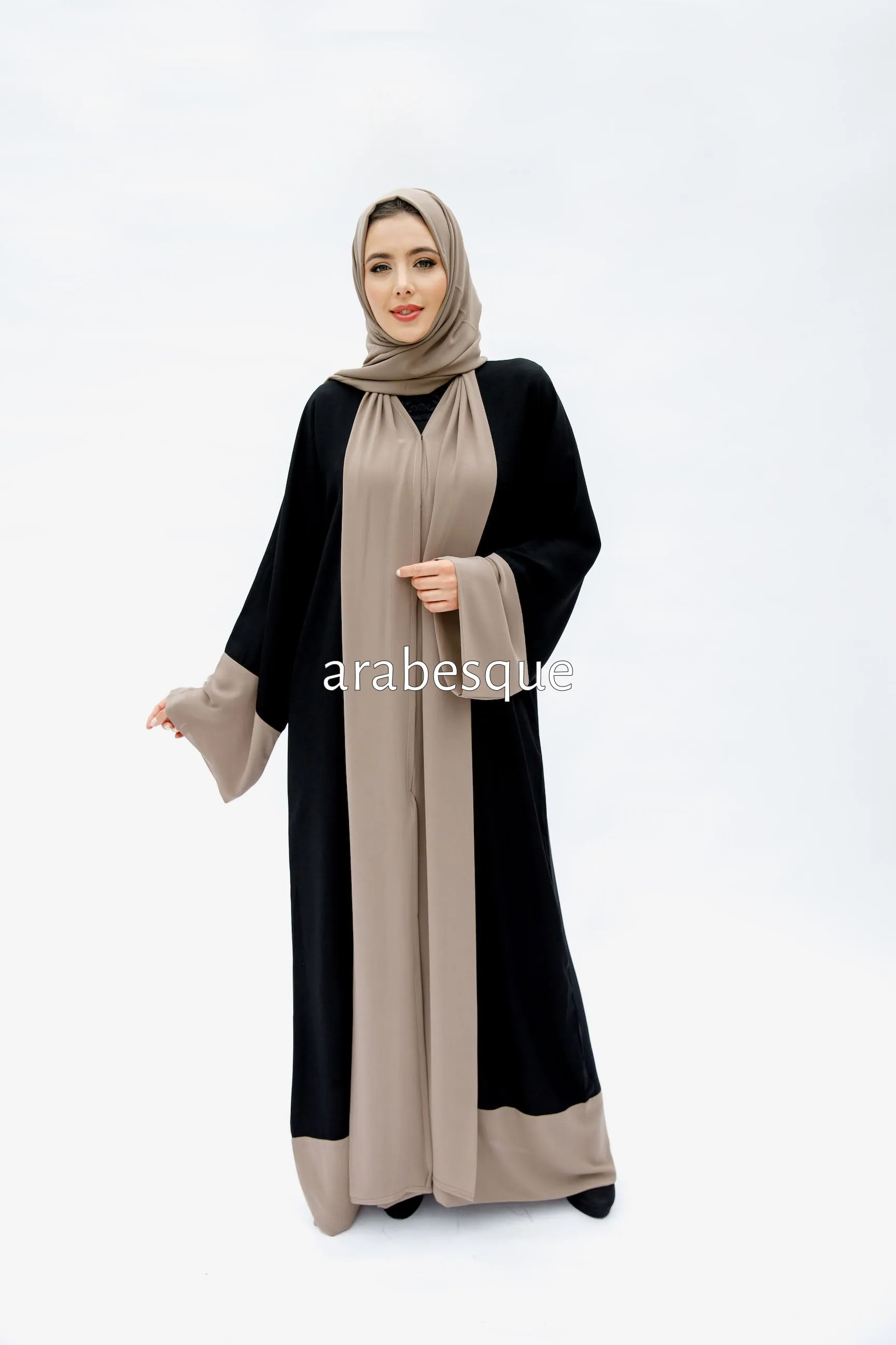 Meera Black Abaya