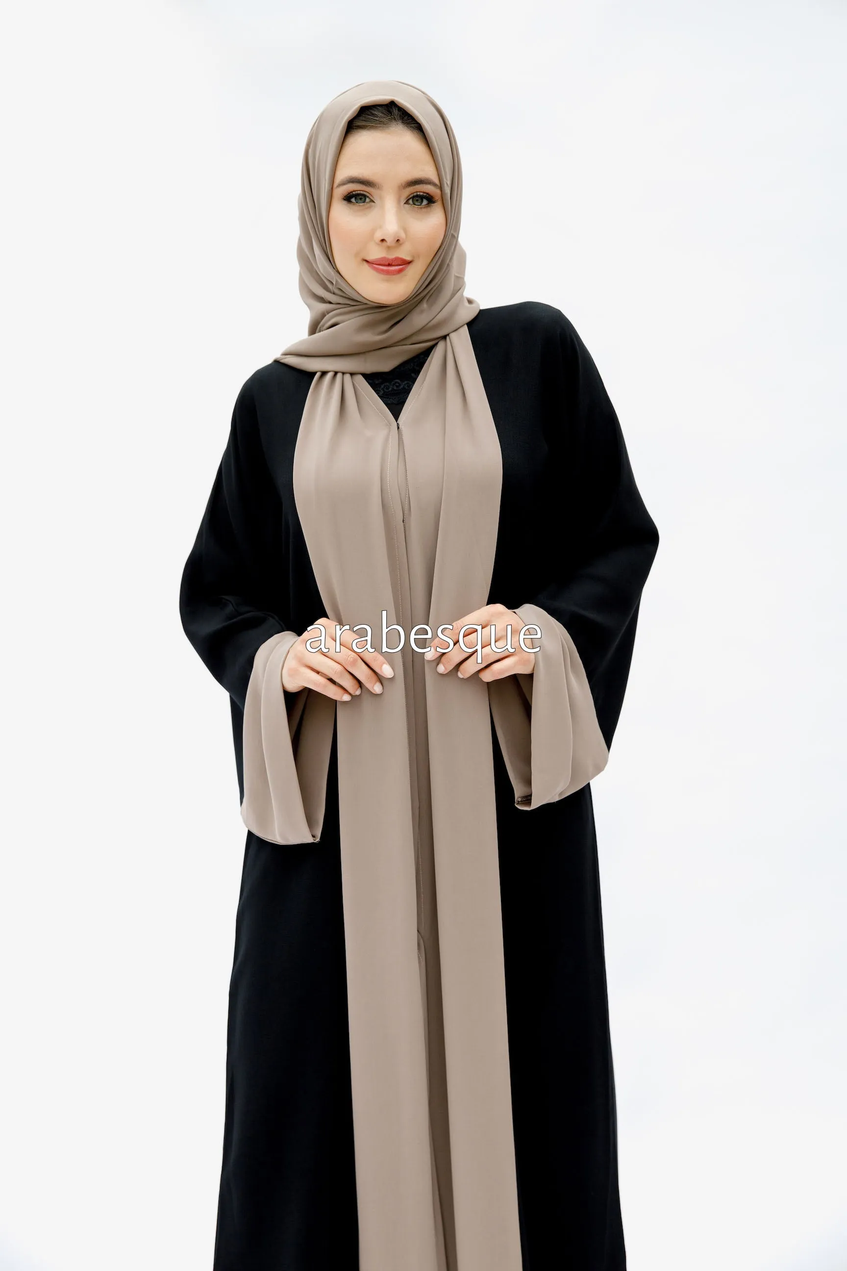 Meera Black Abaya