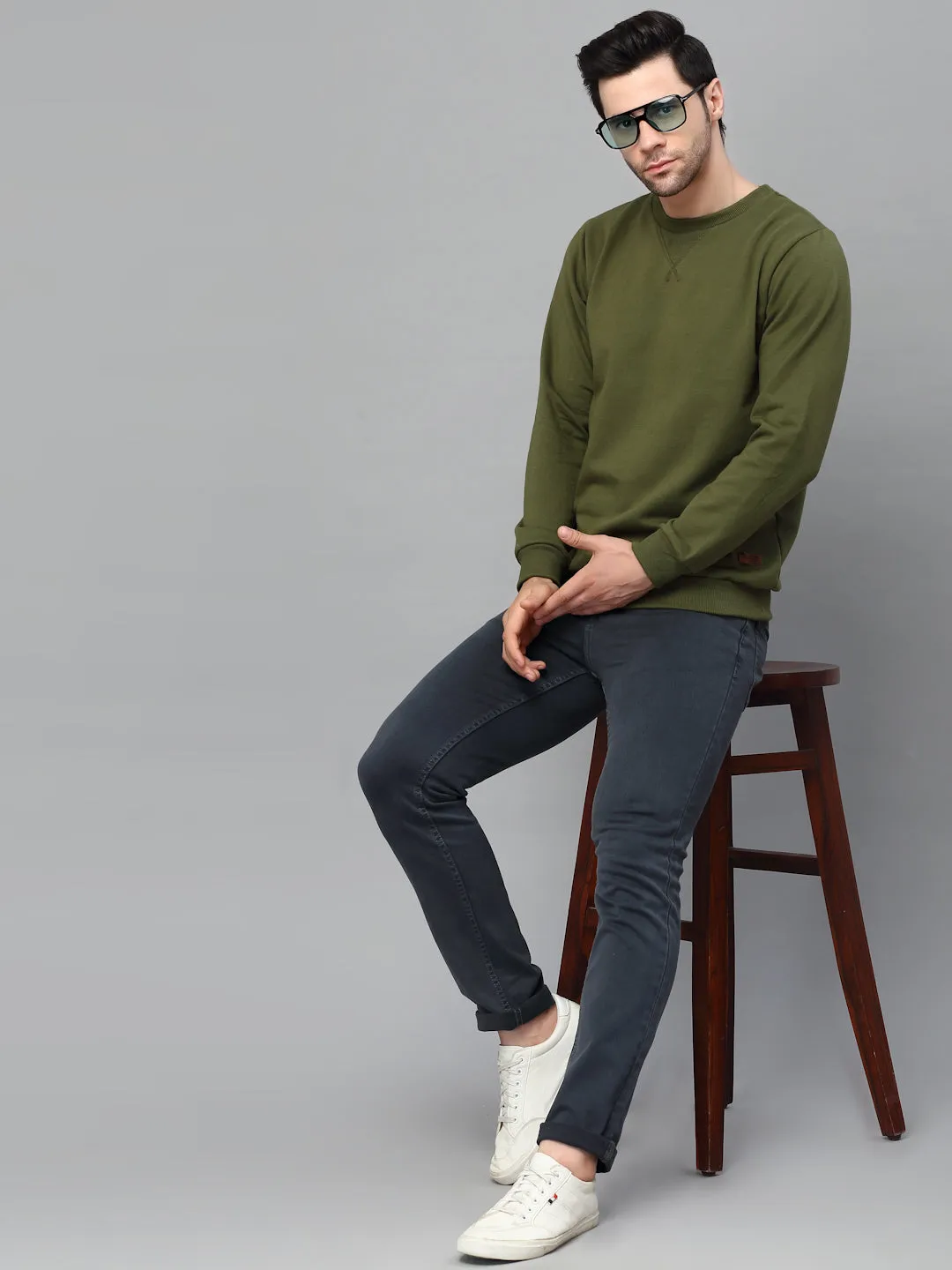 Neck Stitch Detail Basic Fleece Sweatshirt