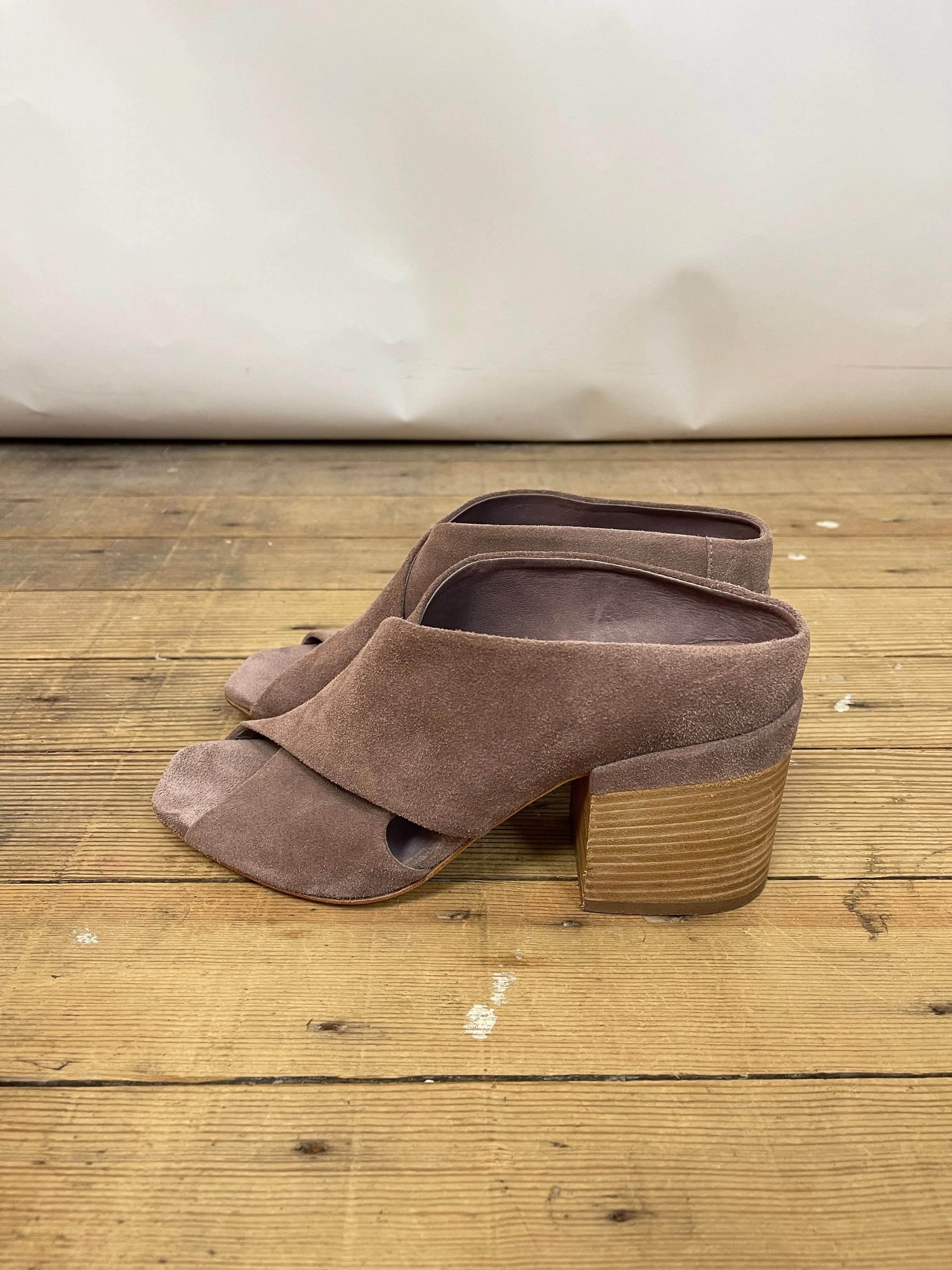 Officine Creative Purple Suede Heel (38.5)