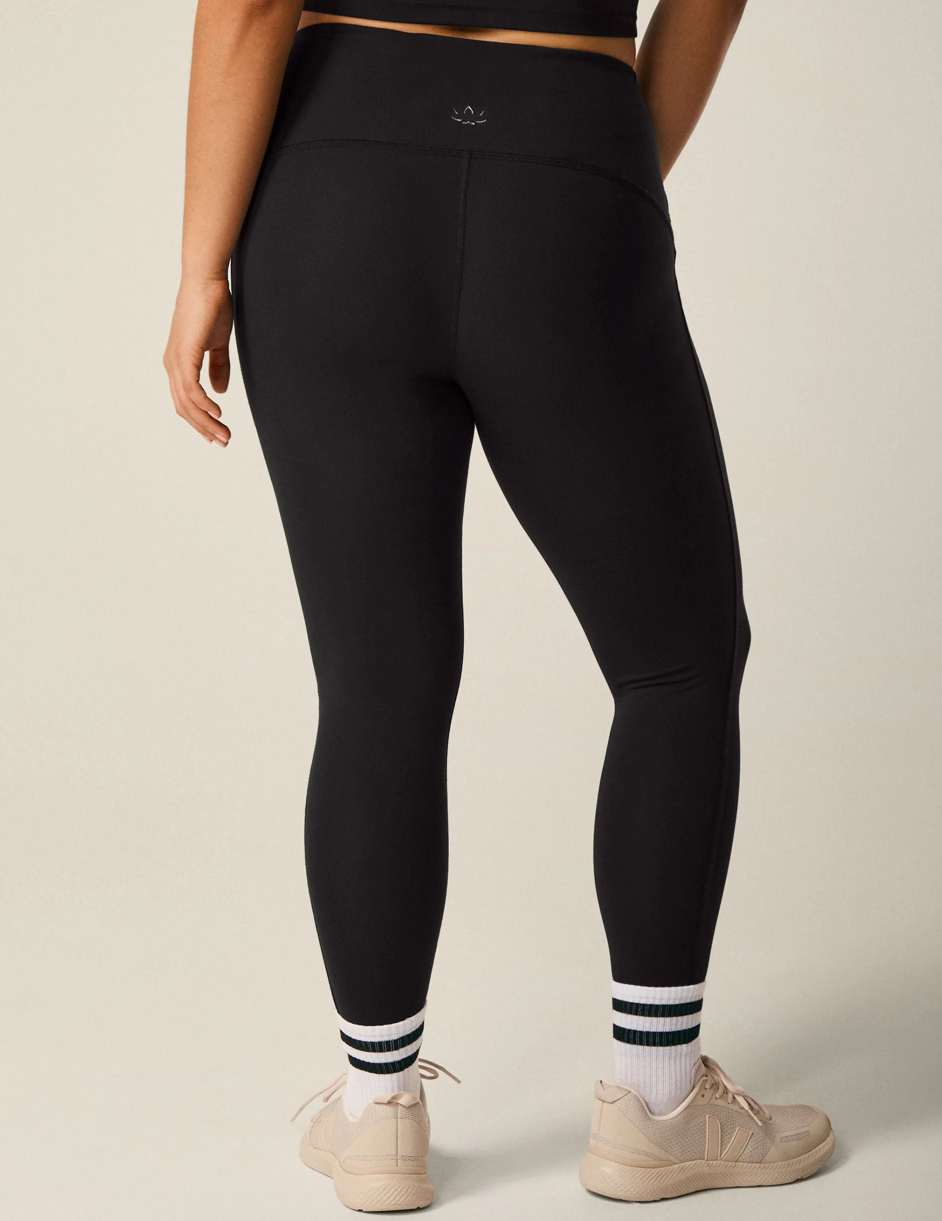 POWERBEYOND™ Strive Midi Legging 2.0